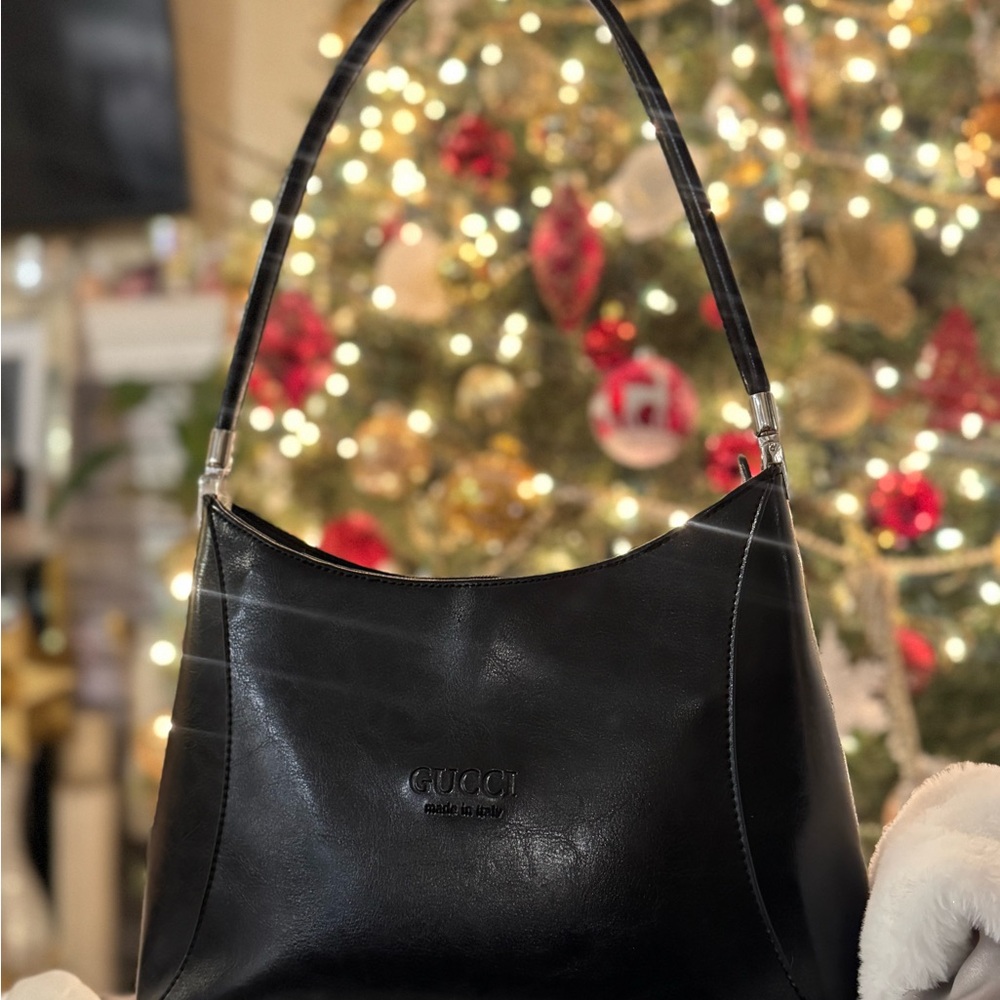 Gucci Black Leather Shoulder Bag